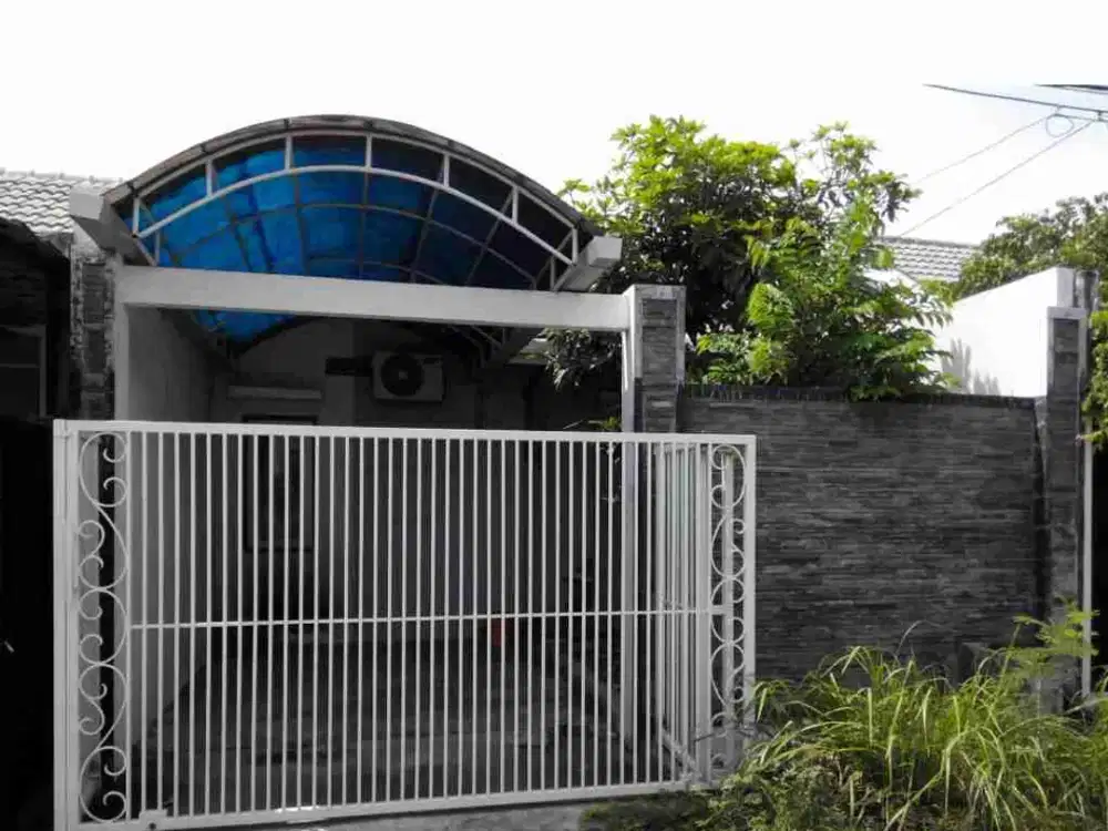 Disewakan Rumah Bumi Pratama Asri Gunung Anyar Surabaya Timur Tinggal Bawa Koper