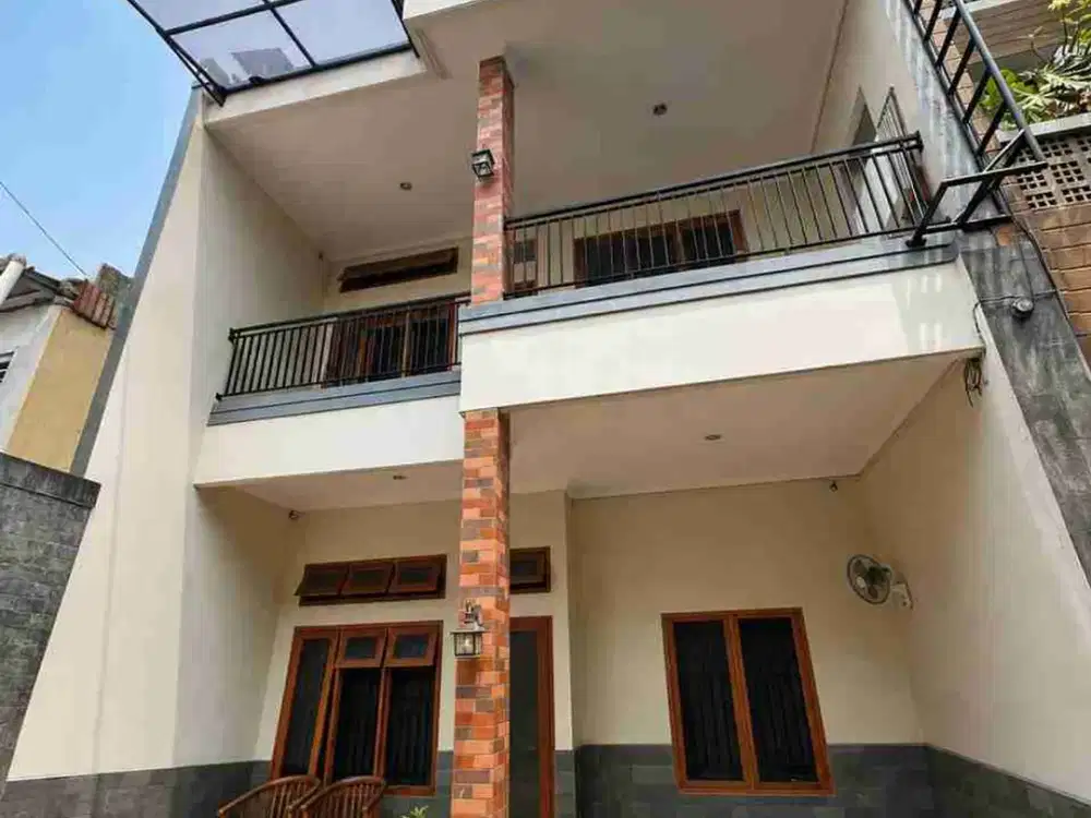 Rumah Dijual Sunrise Garden