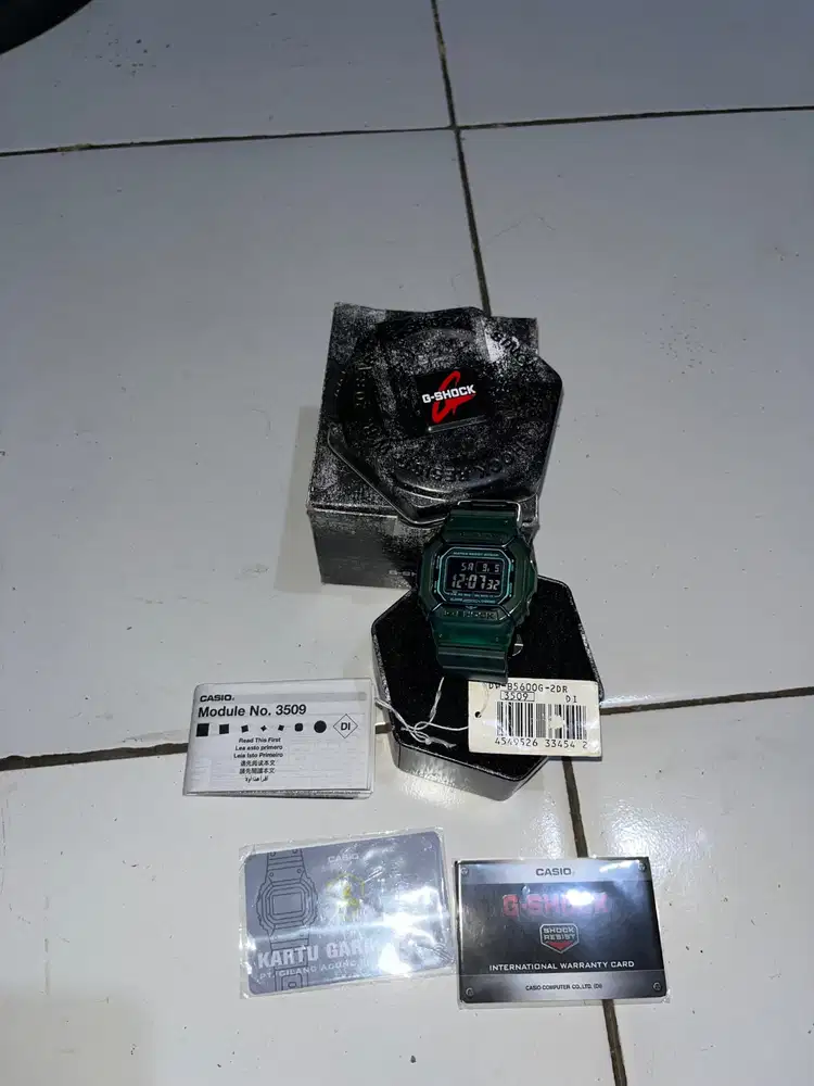 Jual gshock DW B5600-2DR