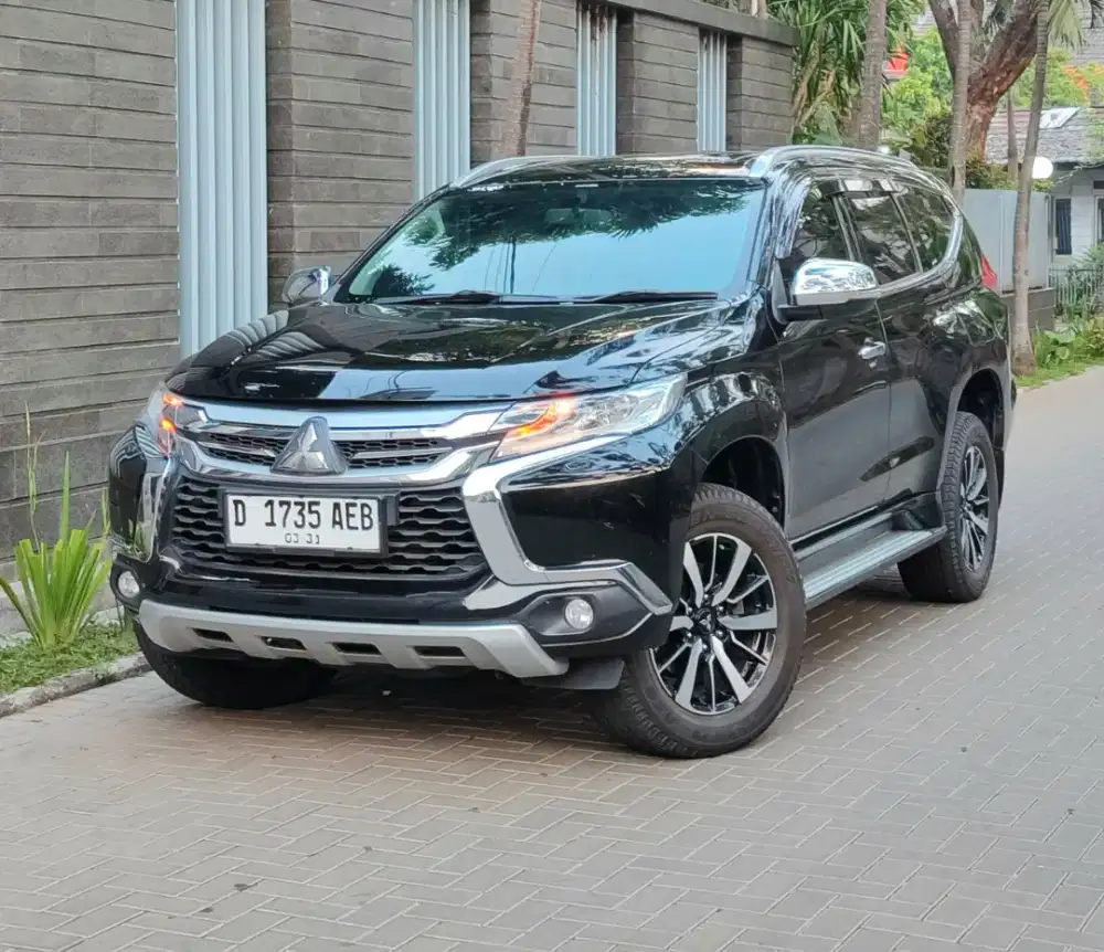 PAJERO SPORT DAKAR 2.4L AT 2016 KM 60rb RECORD MITSUBISHI BANDUNG
