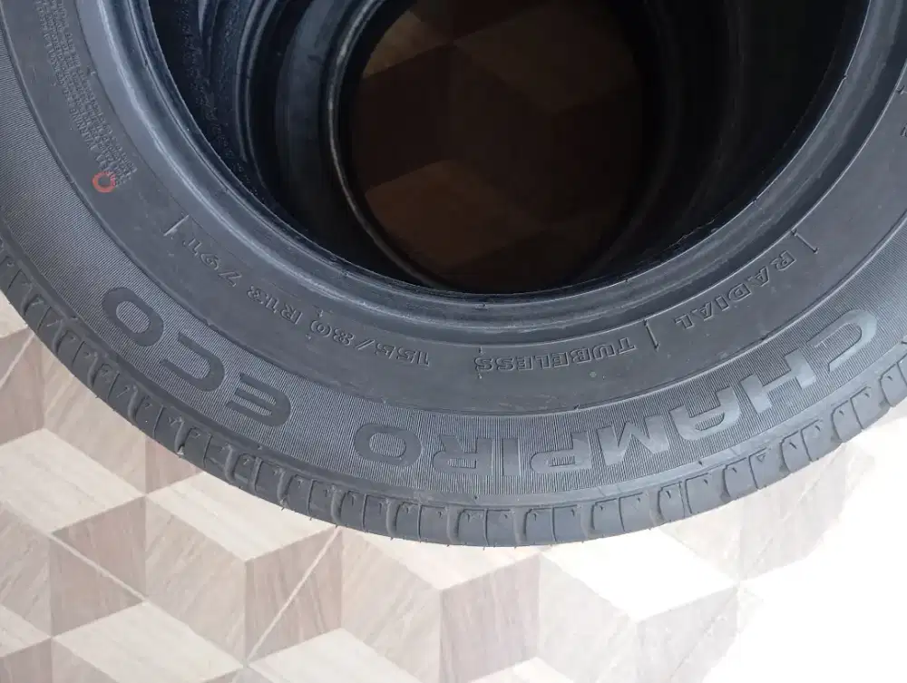 Bekas seperti baru 98