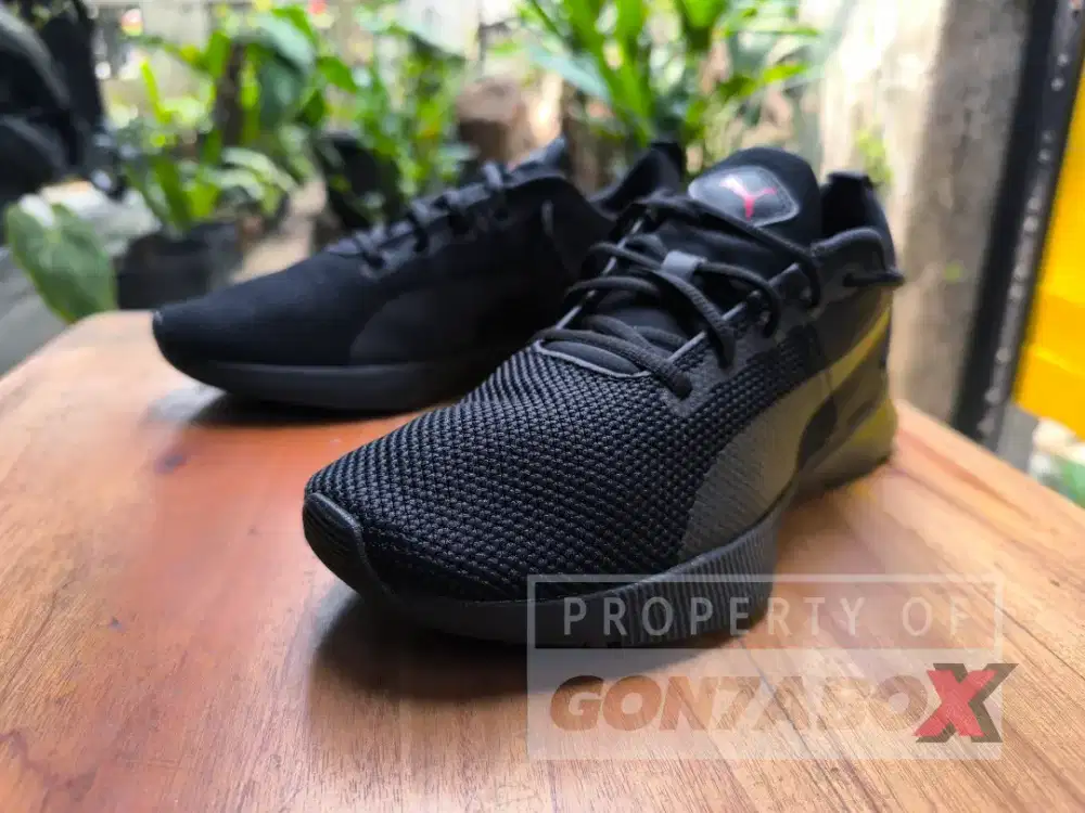 Sepatu PUMA FLYER RUNNER Not Nike Adidas Asics Or Reebok
