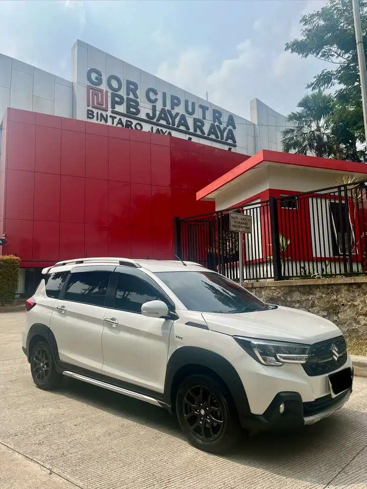 Suzuki XL7 Beta Hybrid 2024 Bensin