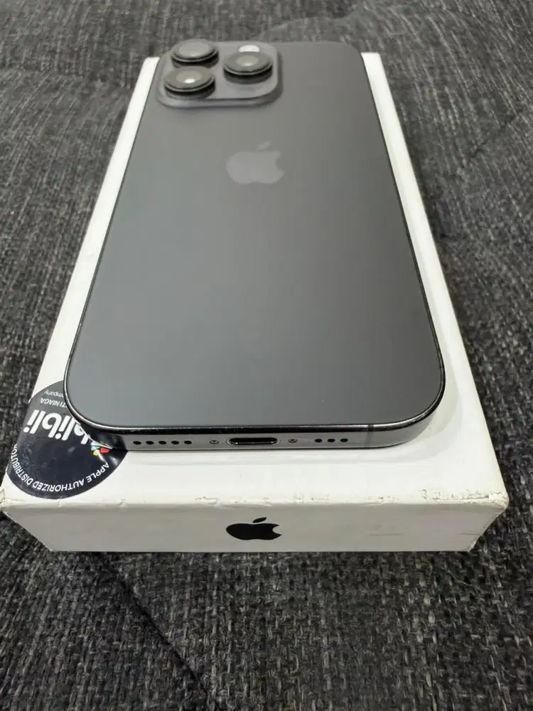 iPhone 16 Pro 256Gb Black iBox