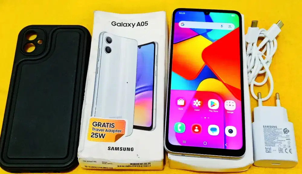 SAMSUNG A05 4+4GB/64GB LENGKAP ORI
