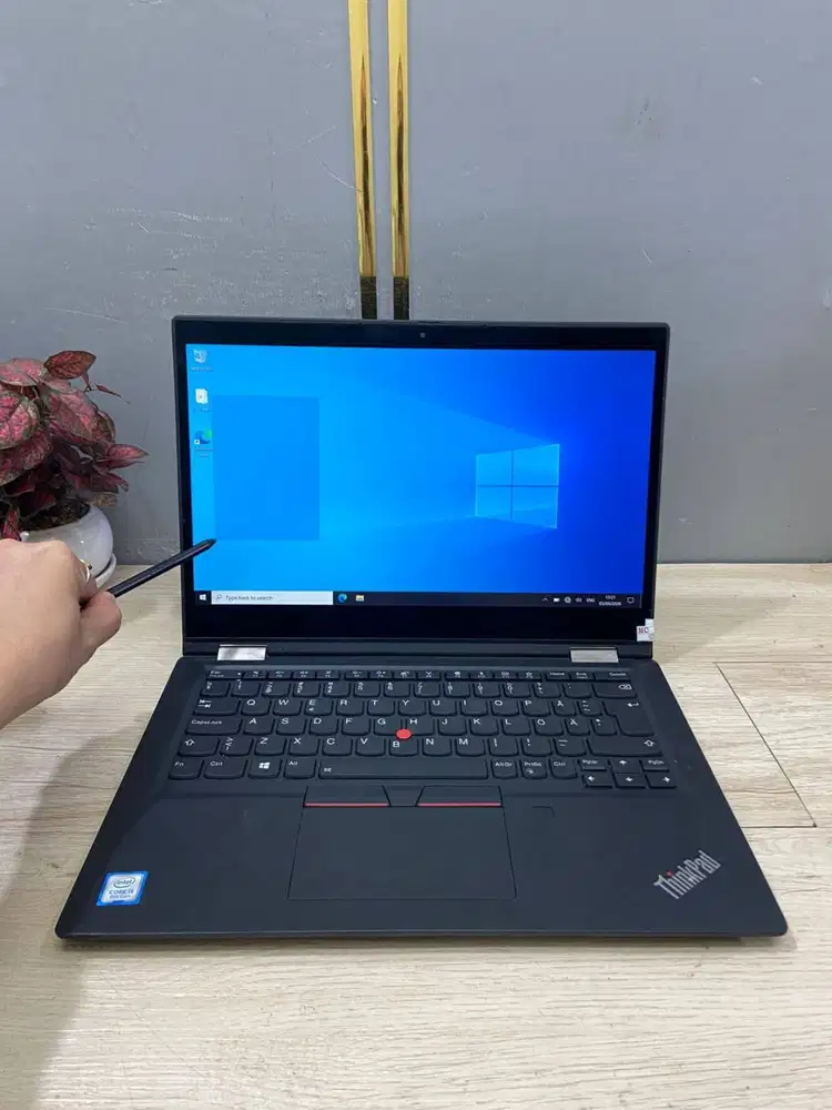LAPTOP SEKOLAH KULIAH KERJA LENOVO X390 YOGA i5 GEN8 8/256 13.3 *ET