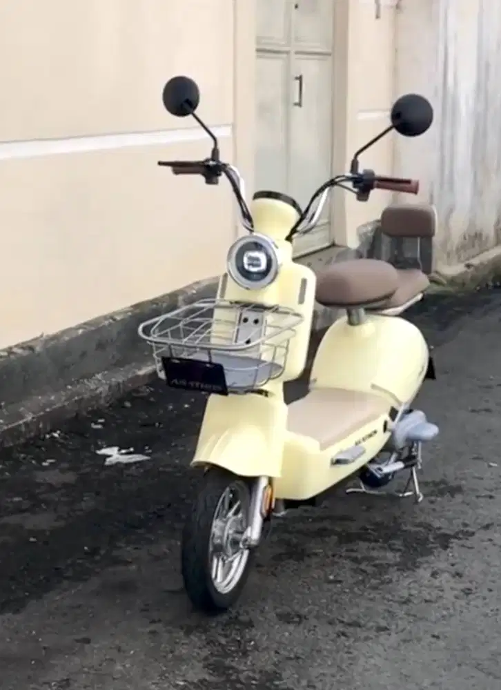 Sepeda listrik Bisa Nego