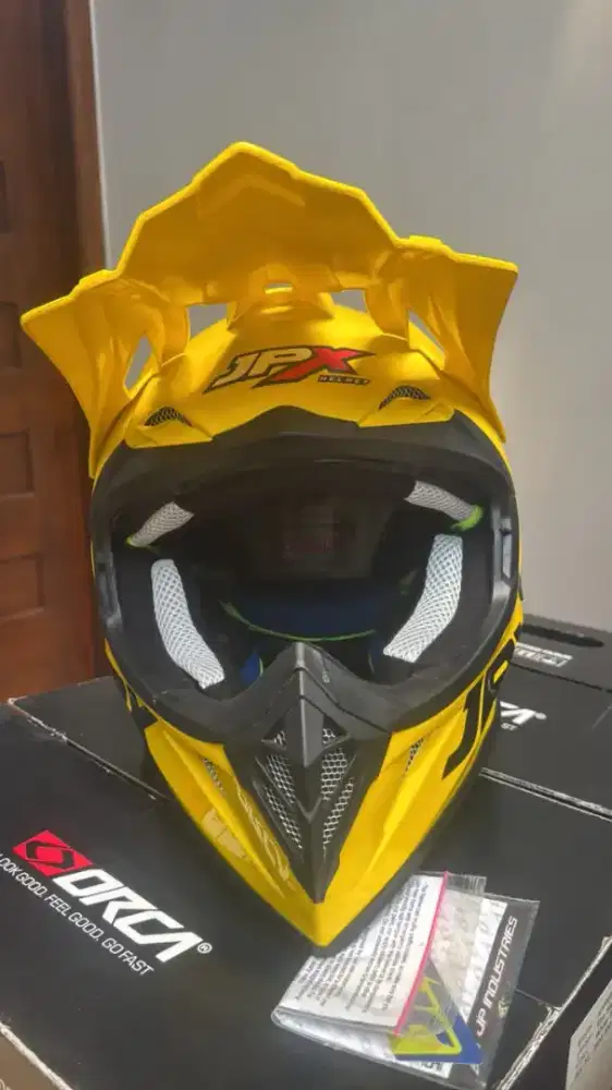 Helm JPX FOX 1 Original