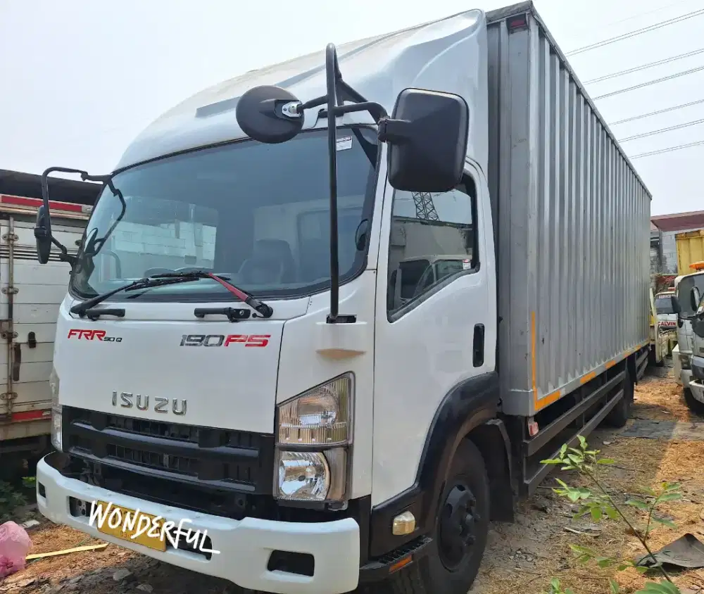 Isuzu GIGA FRR 190Ps Box Besi 7.5 mtr Bio Solar Turbo Hino Lohan Colt