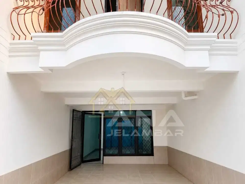 ANA RUMAH RENOV JALAN 1 MOBIL UK 4X20M DI JELAMBAR