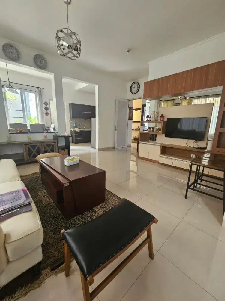 Dijual rumah di cibubur siap huni