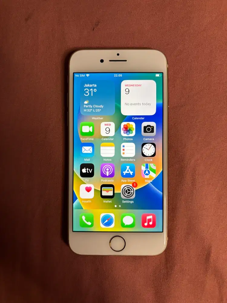 iPhone 8 inter 64gb Gold