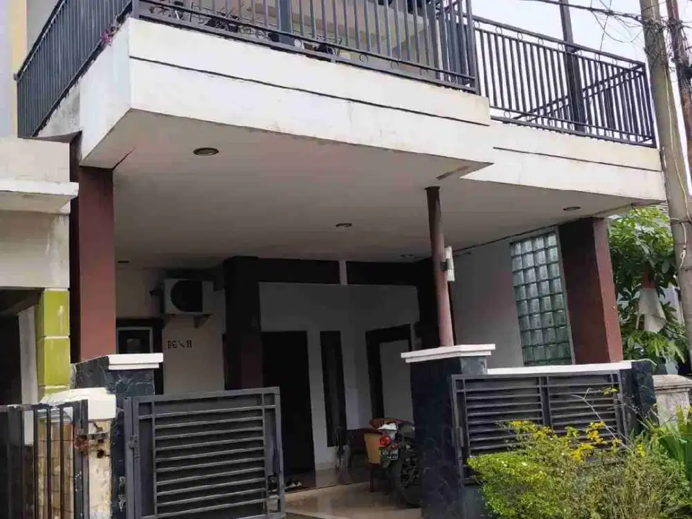 Rumah Murah 2 Lantai Sudah DAK Depan, Siap Huni!