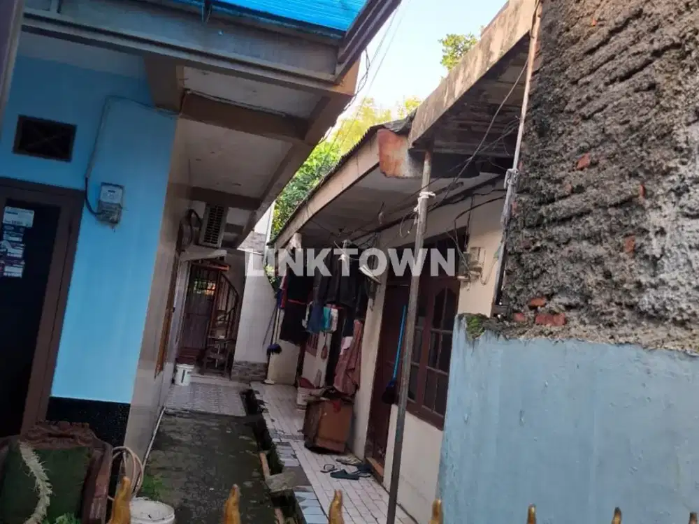 Dijual Rumah Siap Huni Dengan 5 Kamar Tidur Mampang