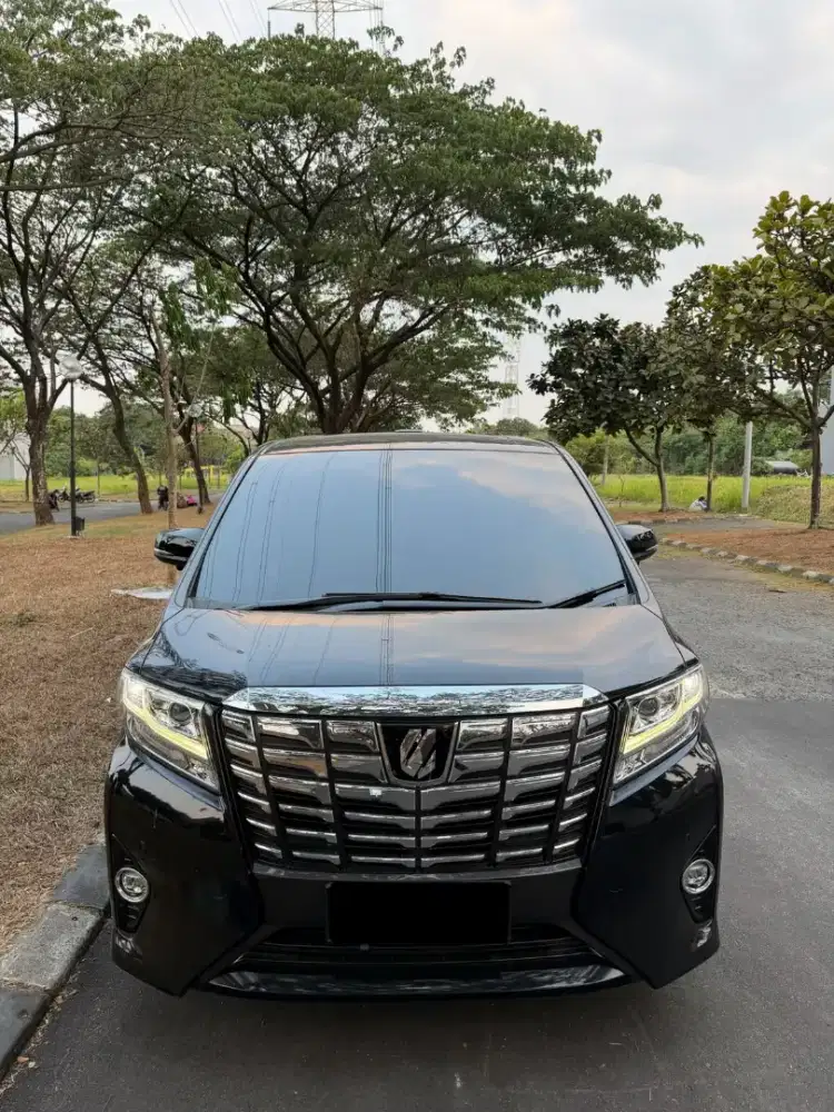 DIJUAL ALPHARD KM RENDAH