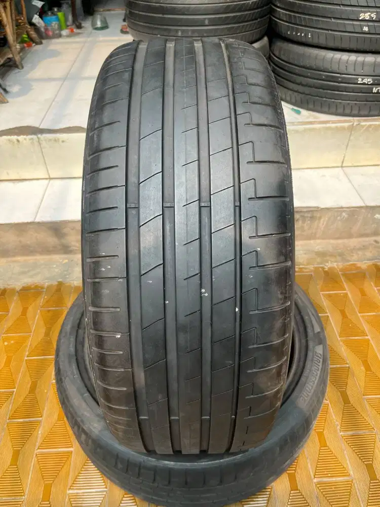 Ban Pirelli P Zero E 255 50 r21 1Pcs