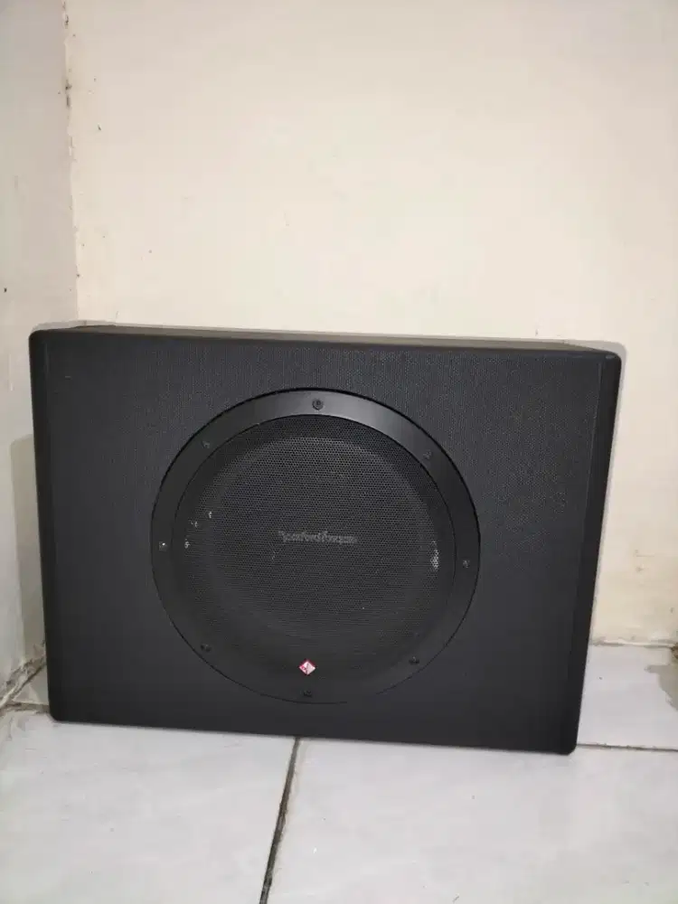 Subwoofer aktif rockfordfosgate P300-10'
