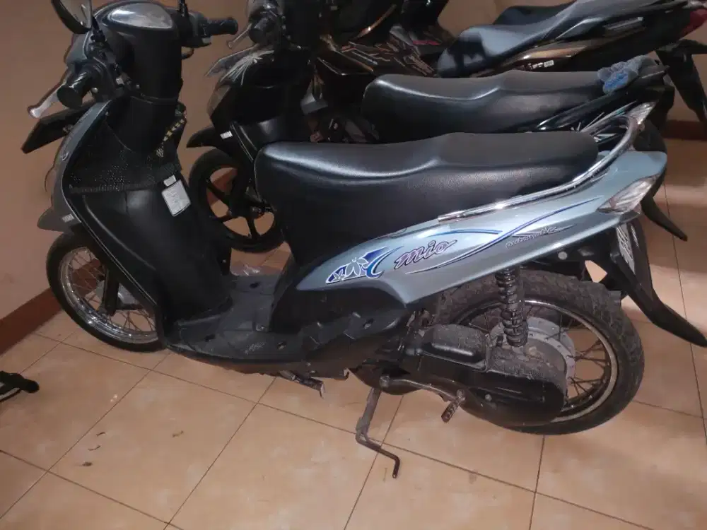 Asli warna biru 2007