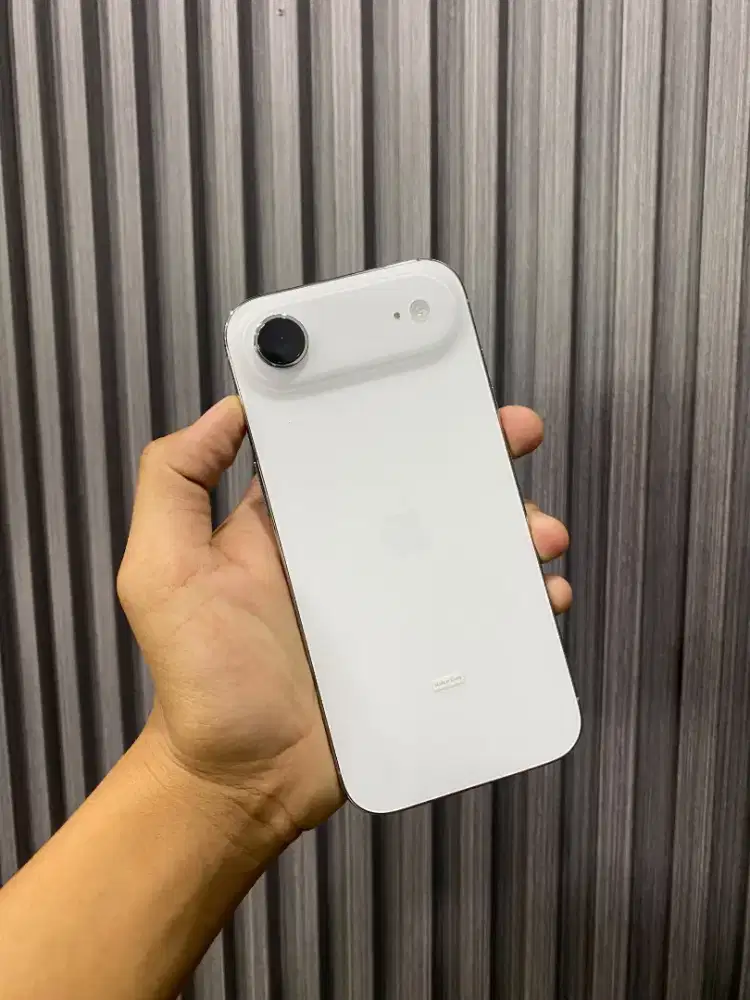 iPhone Air 256Gb iBox