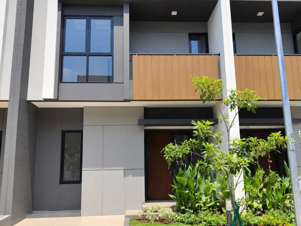 Rumah Eksklusif di Summarecon Crown Gading Lingkungan Nyaman, Modern & Bergengsi
