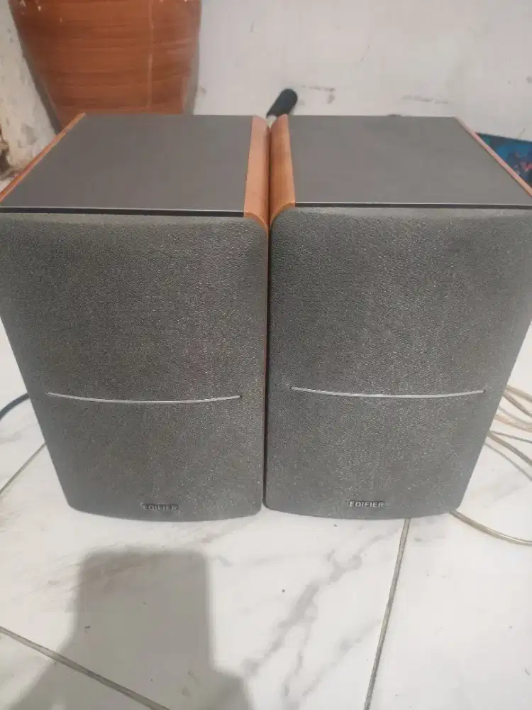 Speaker Bookshelf Edifier R1280T Second Normal Mulus - Siap Pakai