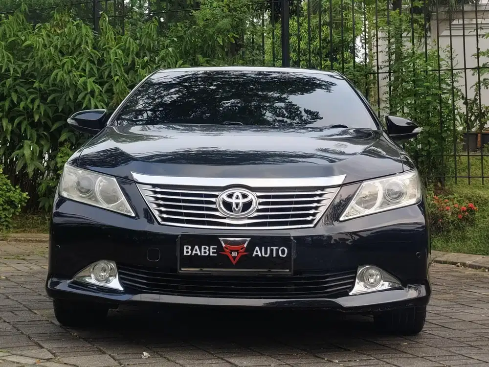 Toyota Camry 2.5 V 2013