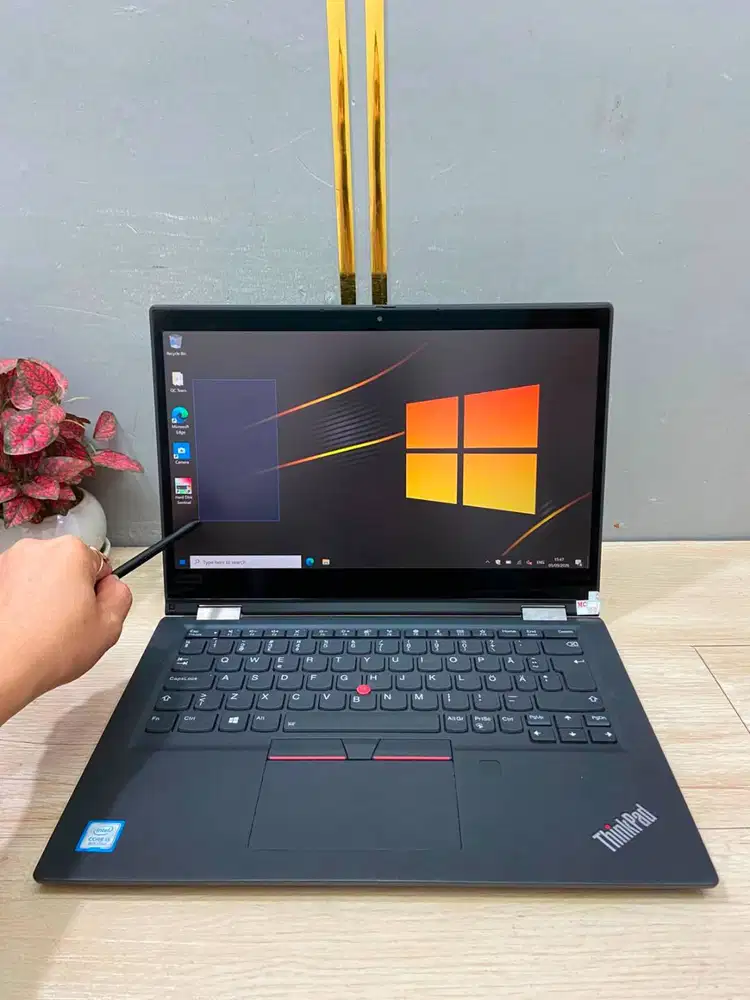 LAPTOP SEKOLAH KULIAH KERJA LENOVO YOGA X390 I5 GEN8 8/256 13 TOUCH