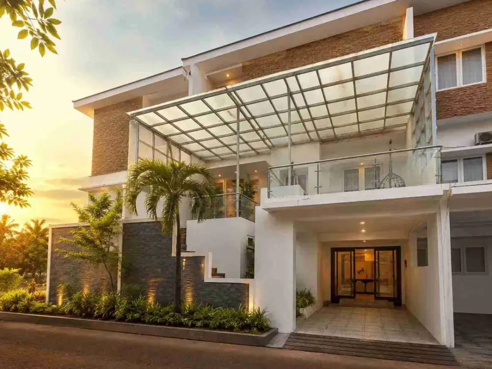 Rumah mewah jl Pengayoman Makassar 3 Lantai