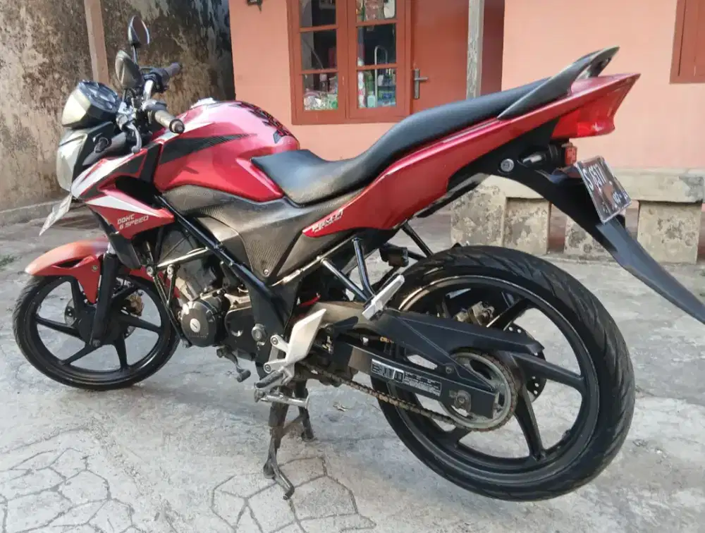 Cb150r standard