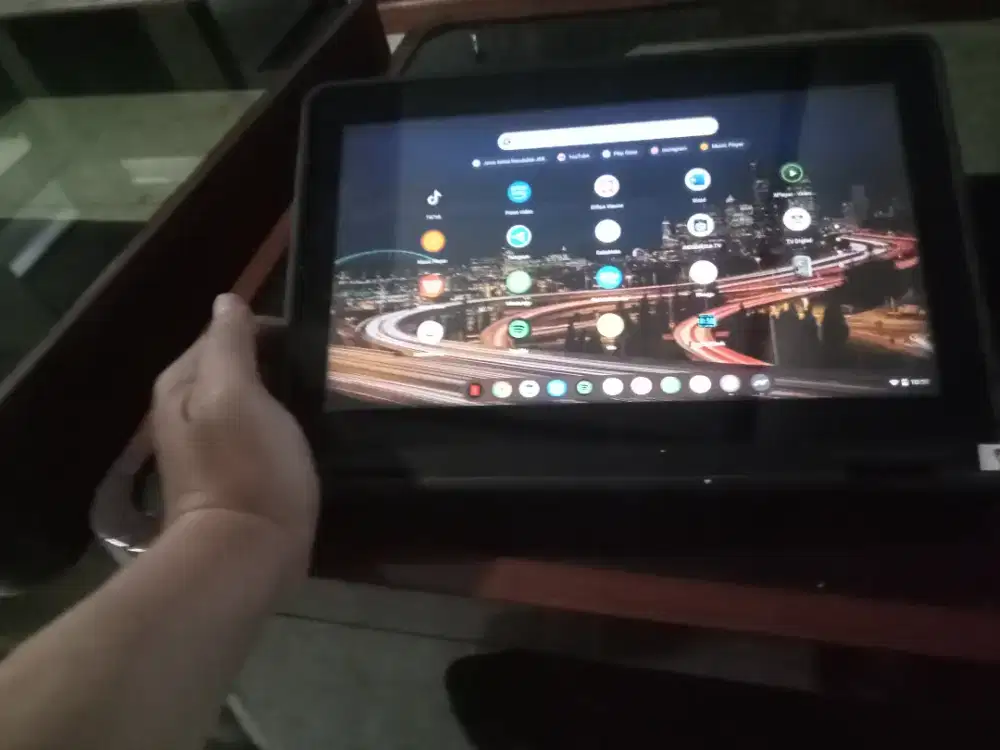 Lenovo Yoga Chromebook  Android 11E 4)64