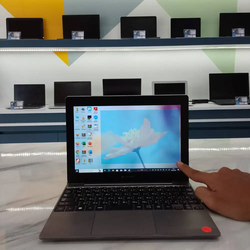 Toshiba Dynabook 2in1 Touchscreen | SSD | COD Jabodetabek | Garansi 1