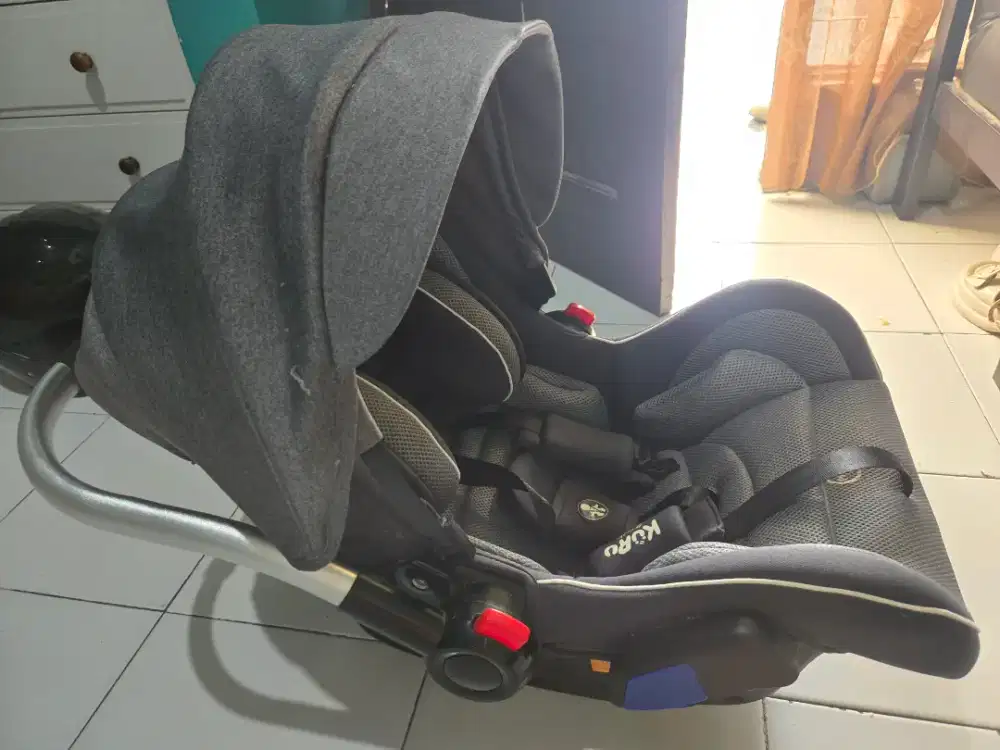 Carseat bayi merk kuru