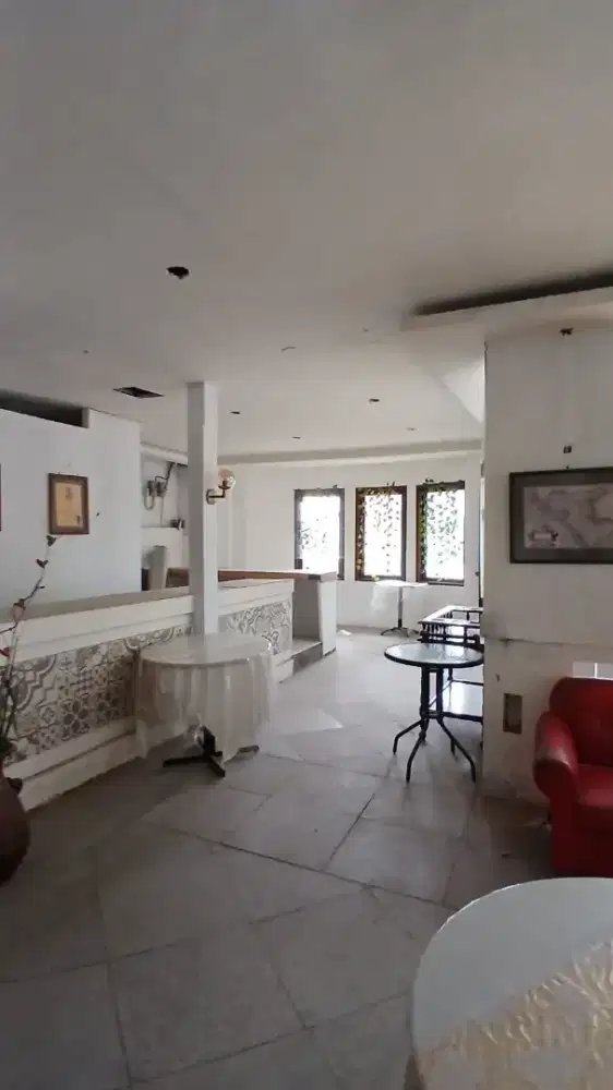 Disewakan ruang usaha ramai di sayap jln Aceh Bandung