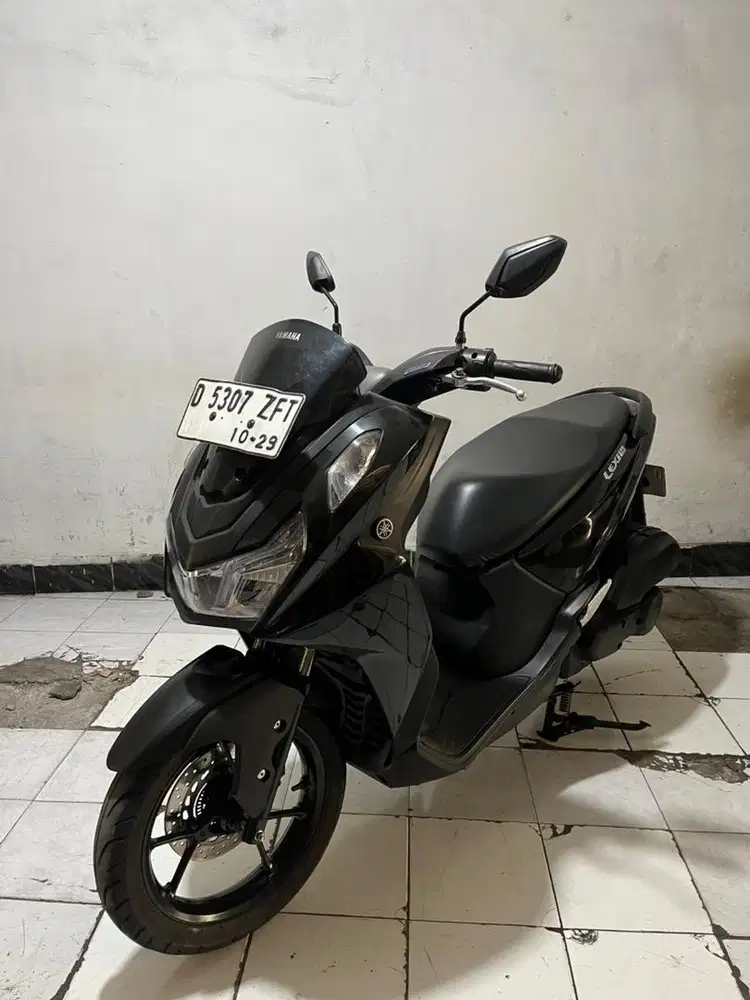 Yamaha lexi 155 lx