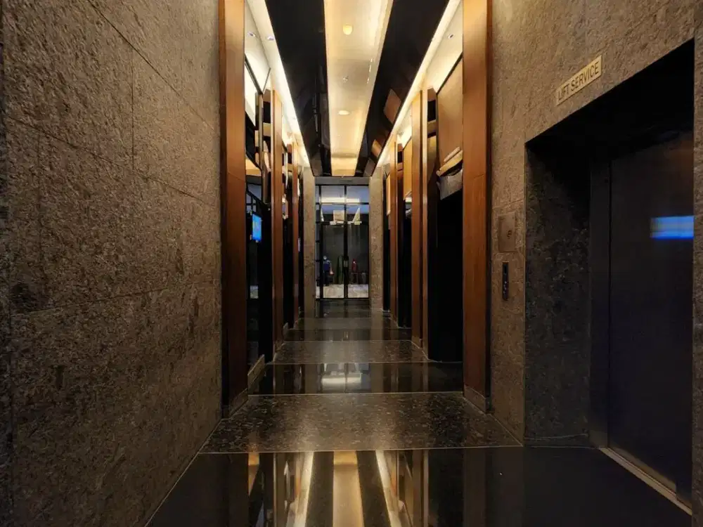 Dijual Apartemen Residence 8 @Senopati – 1 BR (Size 102 Sqm) FULLY FURNISH TERMURAH 4 MILIAR SEBELUM TERJUAL