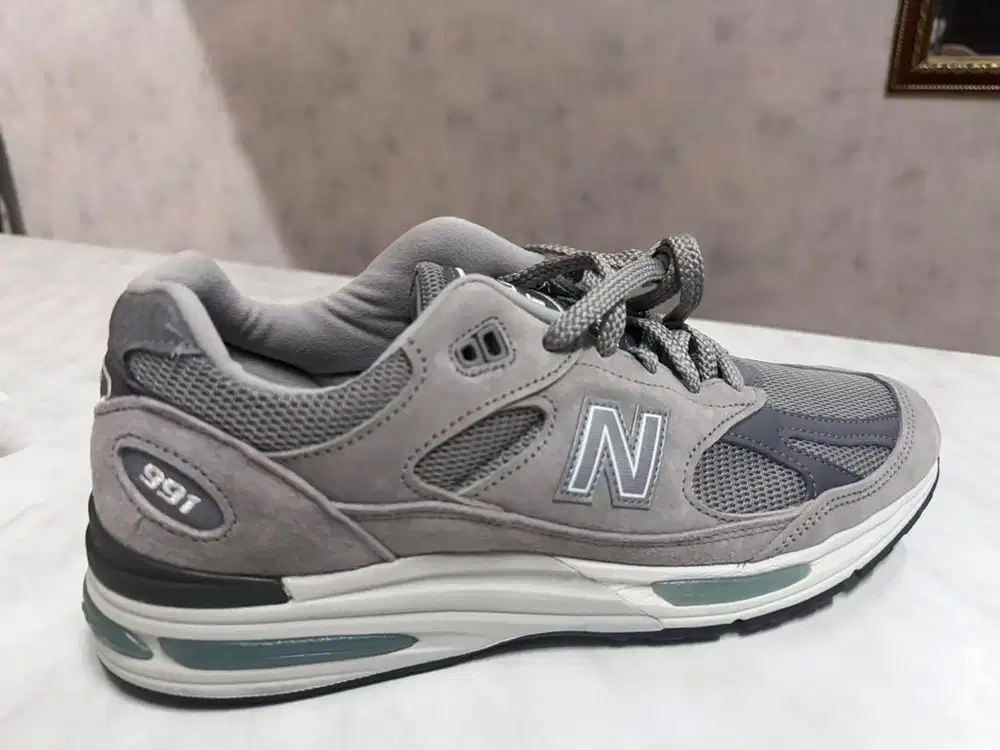New Balance 991 V2 Grey made in UK