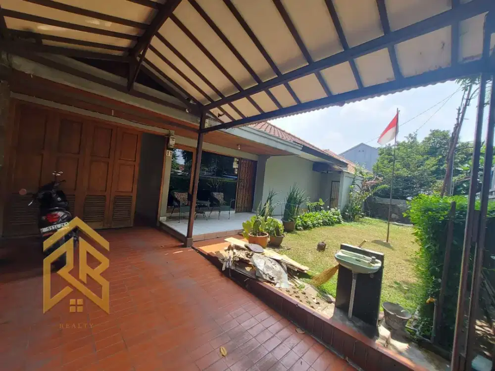 Rumah Terawat Siap Huni di Lokasi Strategis Cocok Buat Usaha dan Kantor Area Turangga Buahbatu Bandung