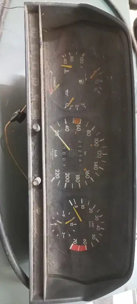 Speedometer mercy W201 190E