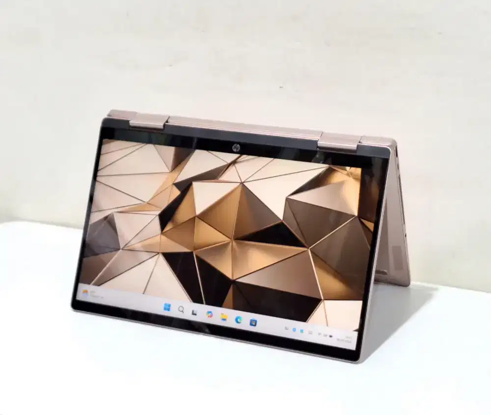 HP PAVILION X360 2IN1 14 EK2666TU CORE 7 150U RAM 16GB SSD 512GB