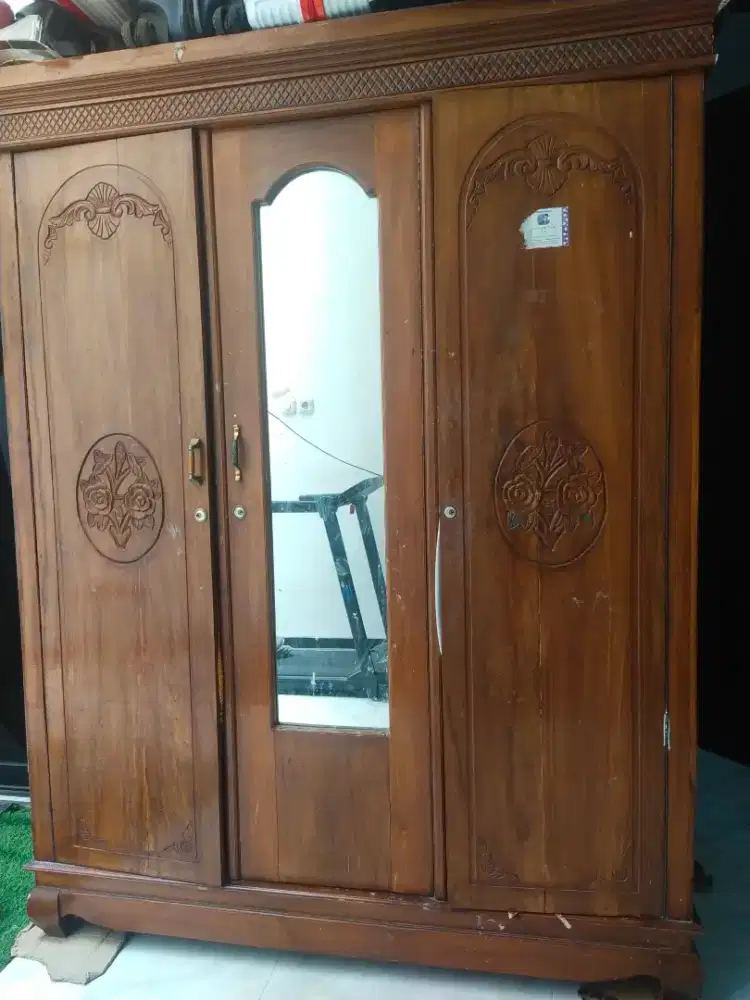 SiJual Lemari Jati Asli
