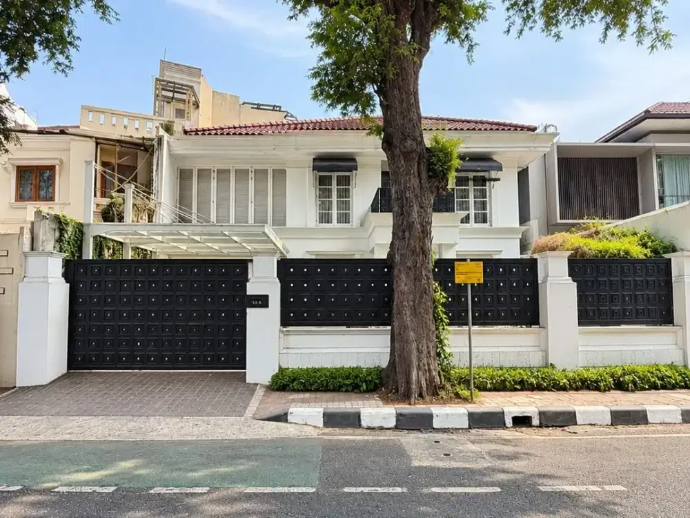 Dijual Rumah Mewah Turun Harga Di Kawasan Menteng Jaksel Dengan Desain Modern GN-19091