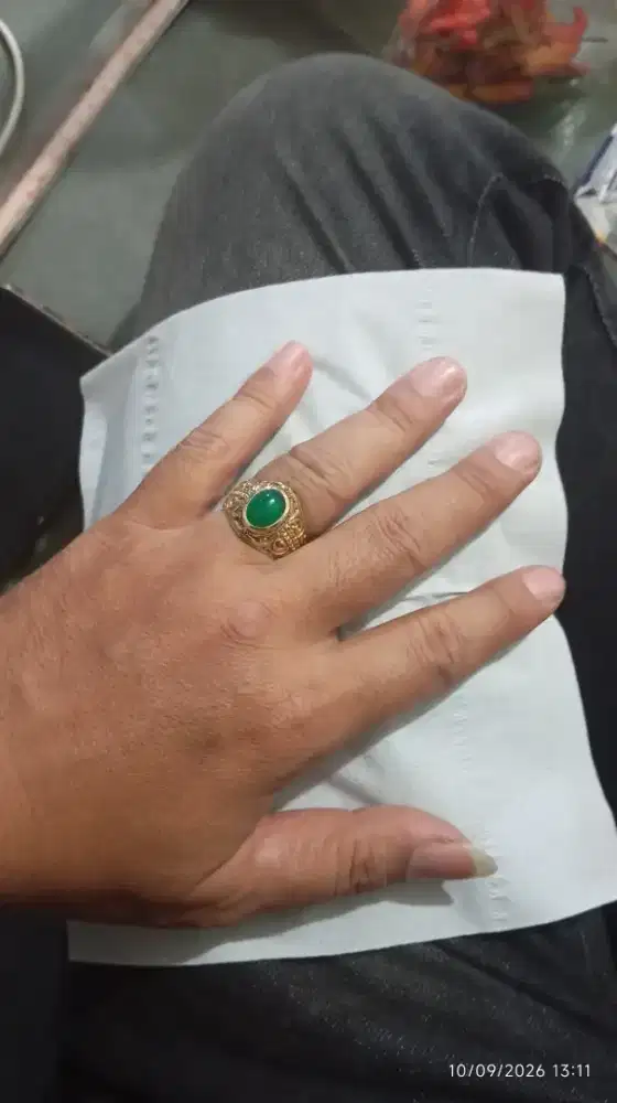 Cincin batu hijau Garut minion