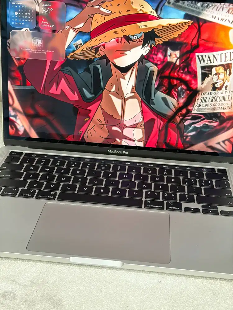 SALE MacBook Pro 13 inch 2020 M1 RAM 8/512GB