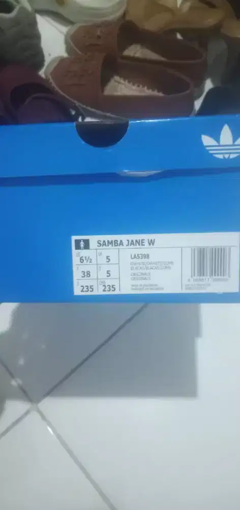 Sepatu Adidas samba jane