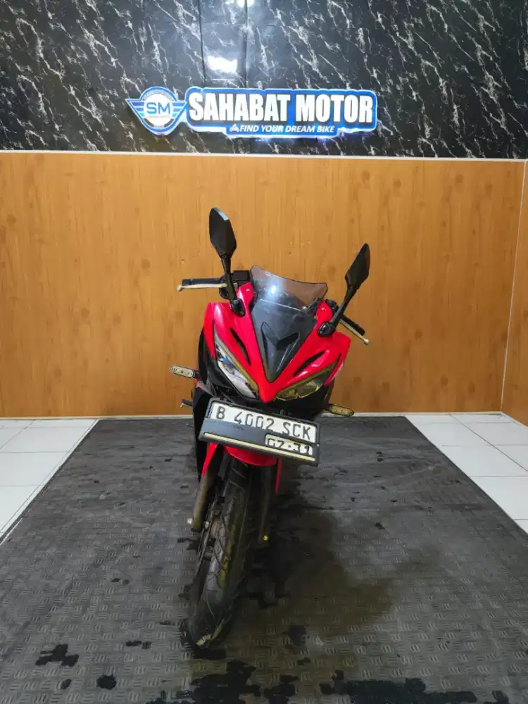 CBR 150 R TH 2017 KM LOW CASH ATAU SPAYLATER BISA SIAP PAKAI