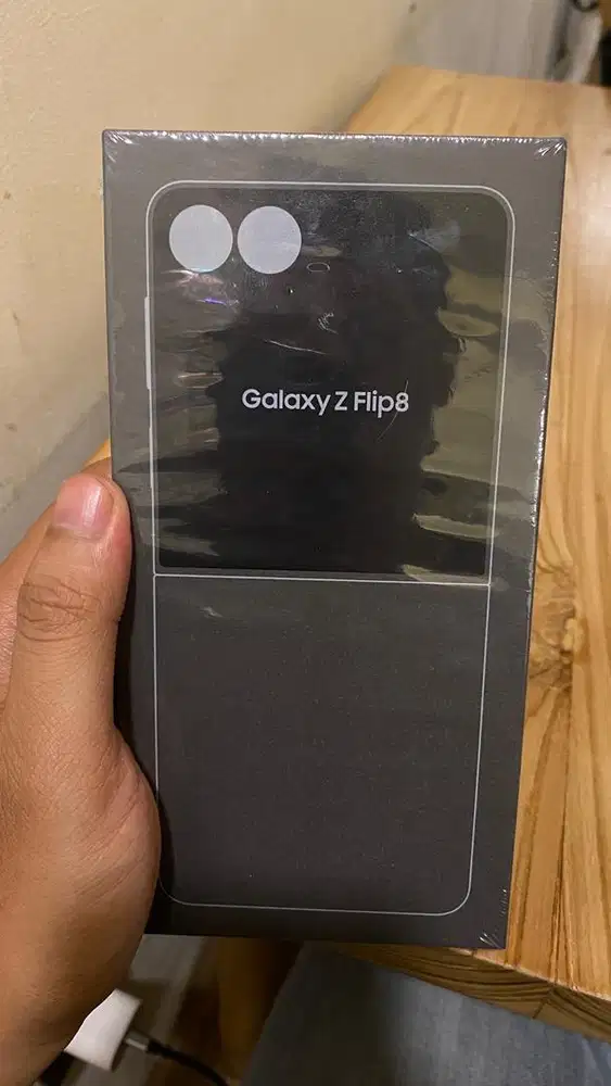 Samsung galaxy Z flip 8