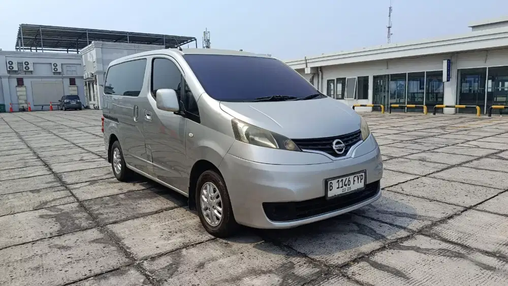 Nissan Evalia SV autometik Silver 2013 Tdp 13jt