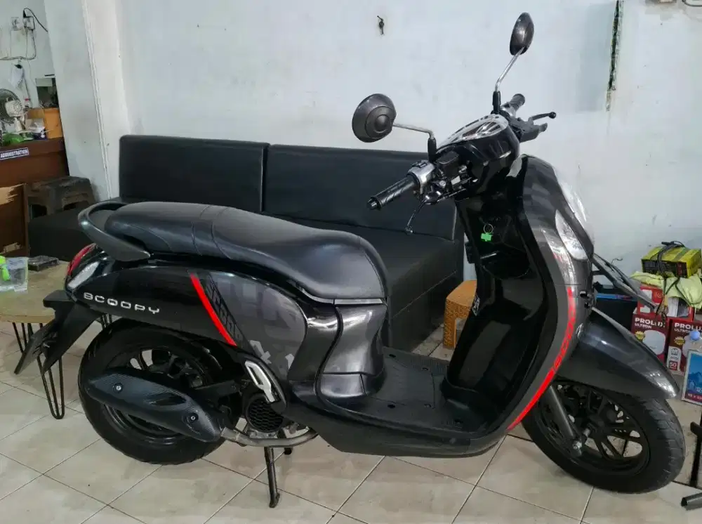 Honda scoopy Sporty