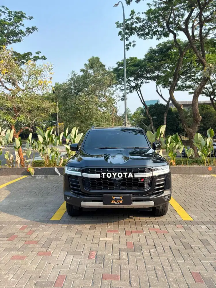 [PAJAK PANJANG] Toyota Land Cruiser 300 GR Sport 2024