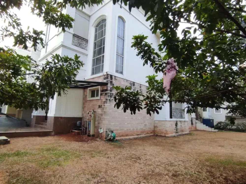 Dijual Cepat Rumah PIK 1 BGM, Uk. 17x25, Hook, 2 Lantai, 3+2 KT, 3+2 KM, Semi Furnished, SHGB, Harga : Rp 15.5 M Nego